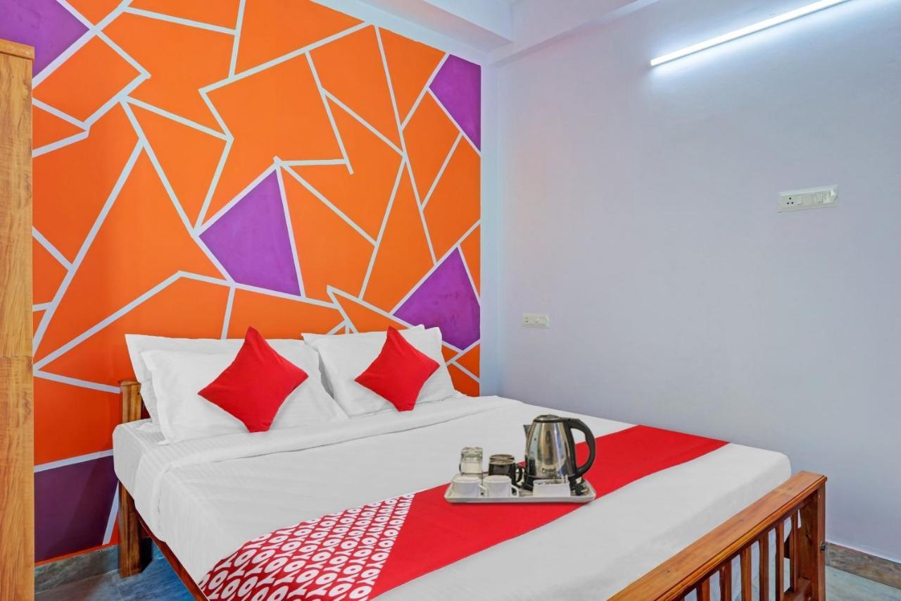 Super Hotel O Bevis Kazhakuttam Екстер'єр фото